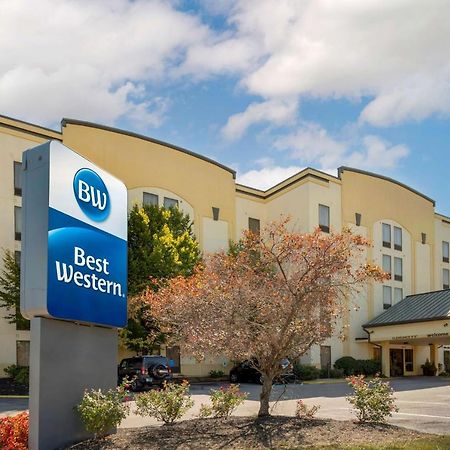 Best Western Louisville East Inn&Suites Eksteriør billede