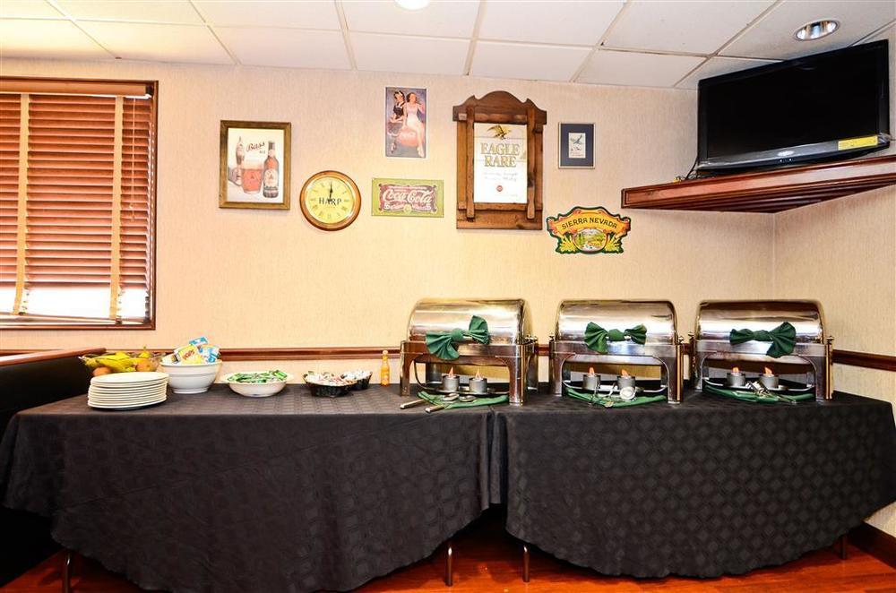 Best Western Louisville East Inn&Suites Restaurant billede